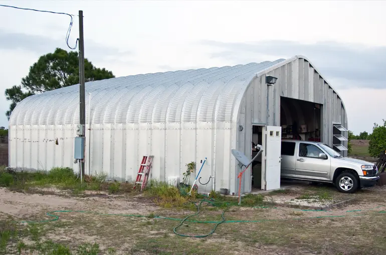 P-model Garage